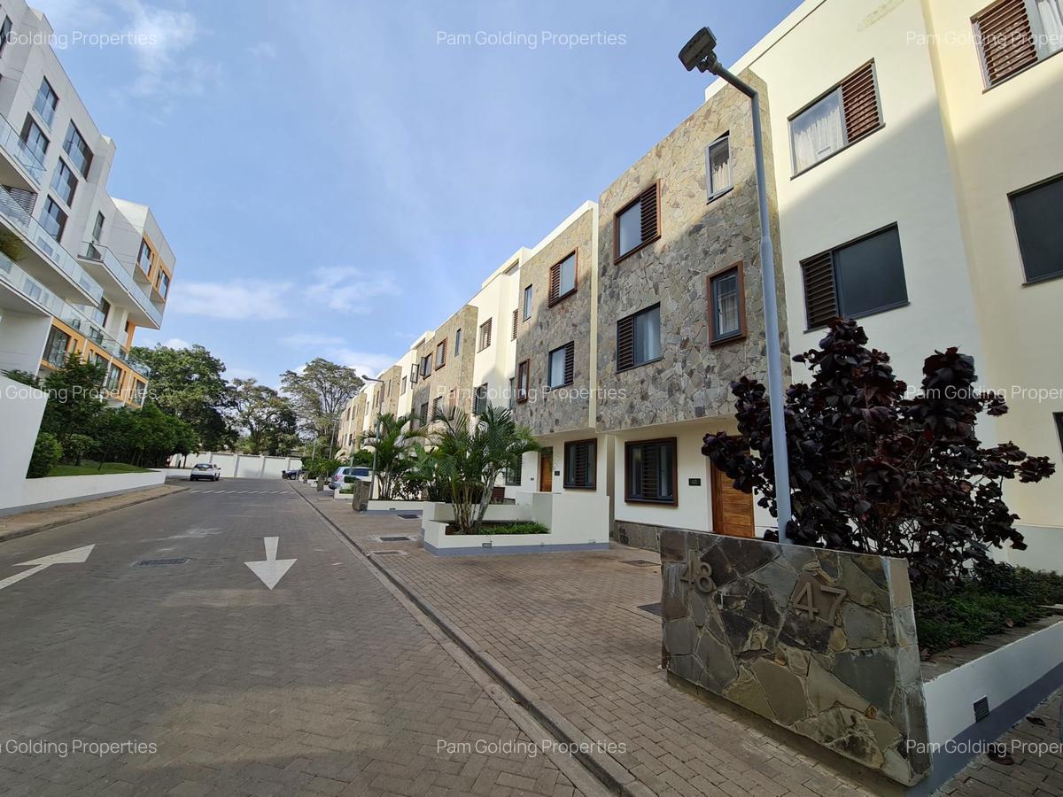 4 Bed Townhouse at Garden City - 18