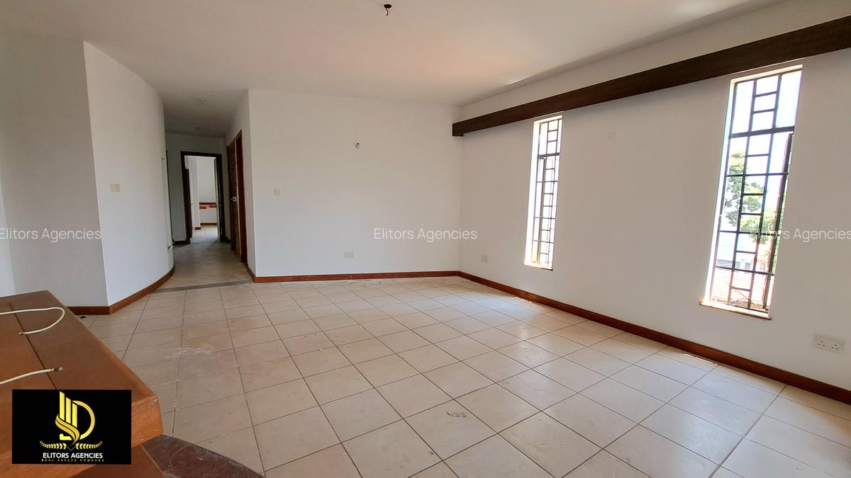 3 Bed Apartment with En Suite at 4Th Parklands - 5