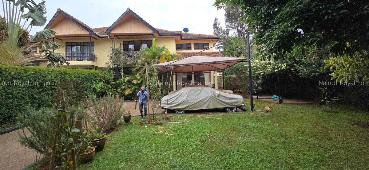 4 Bed Townhouse with En Suite at Convent Drive - 19