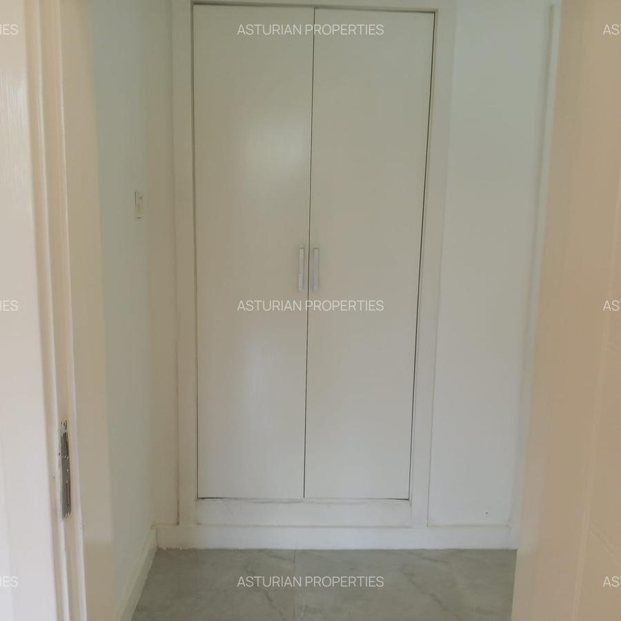 3 Bed Apartment with Swimming Pool in Kileleshwa - 9