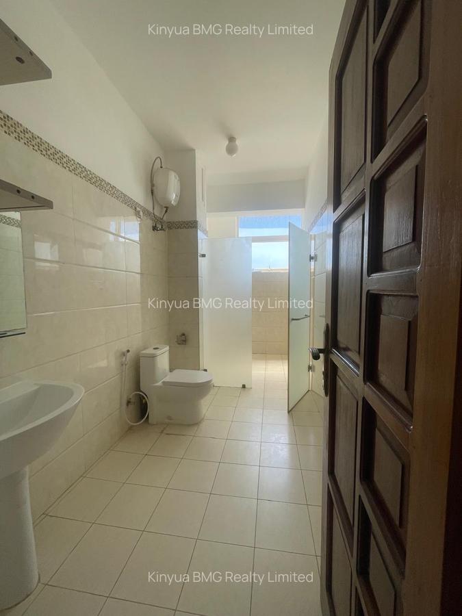 Serviced 3 Bed Apartment with En Suite in Nyali Area - 11