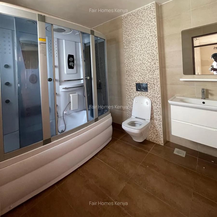 4 Bed Townhouse with En Suite at Mbaazi Avenue - 15