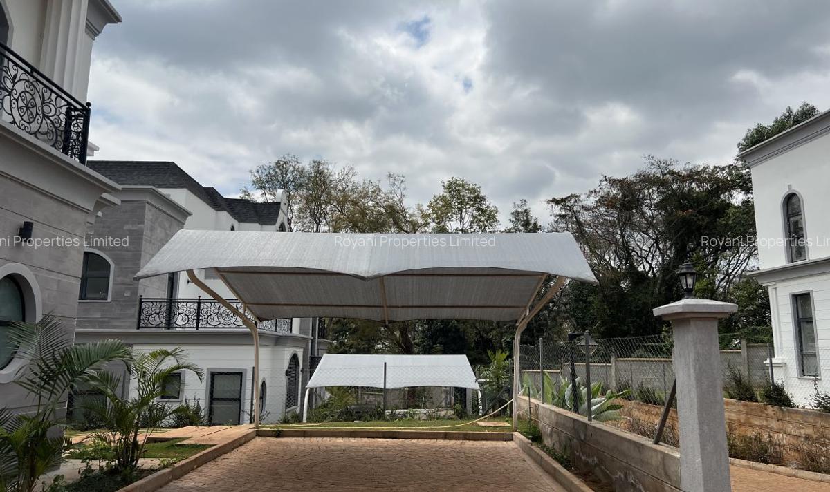 4 Bed Villa with En Suite in Loresho - 16