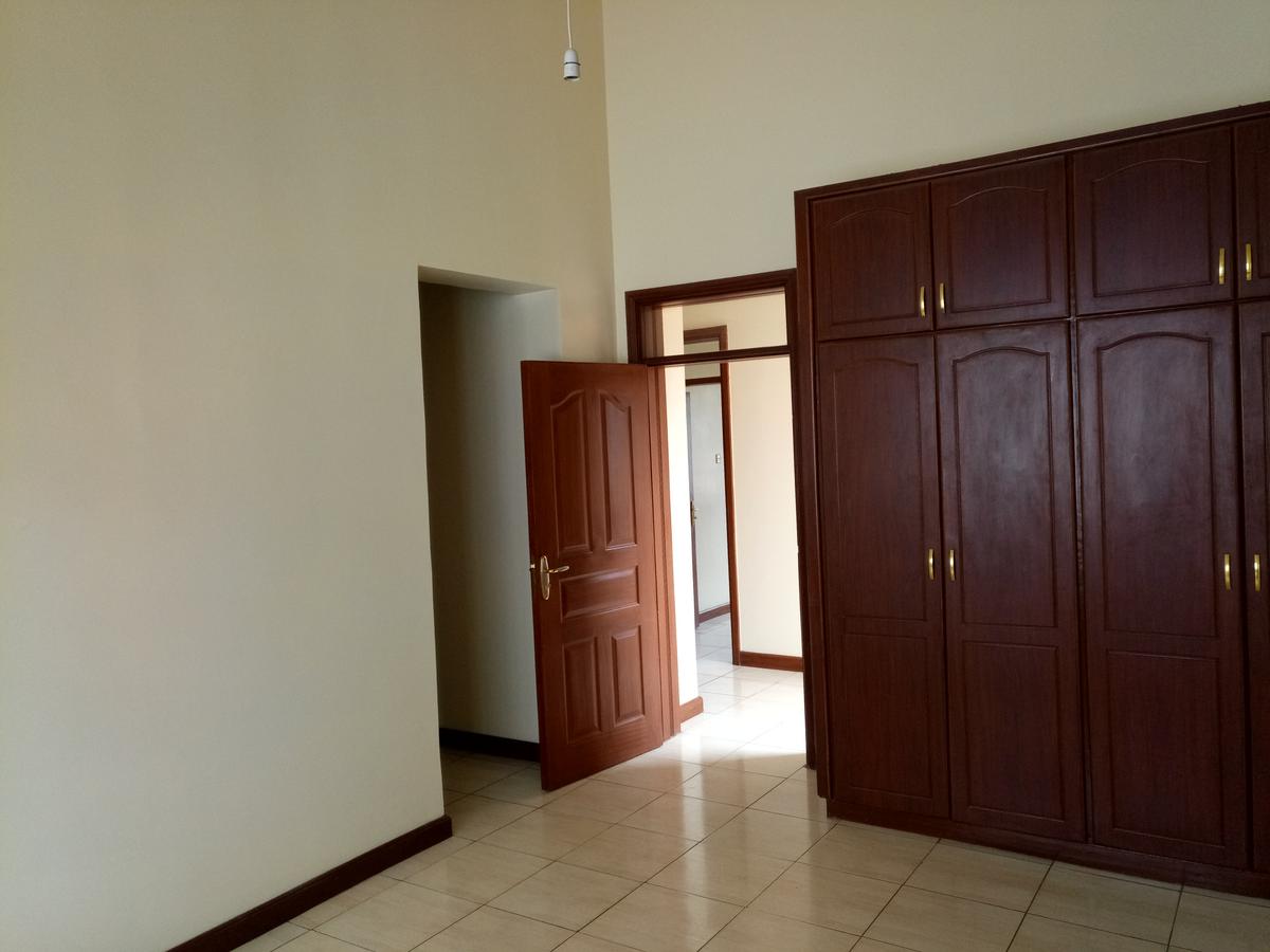 3 Bed Apartment with En Suite at Rhapta Road Westlands. - 8