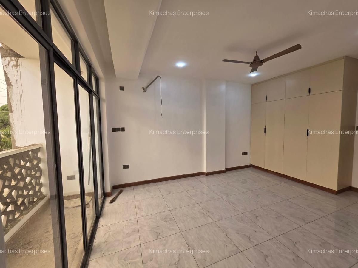 3 Bed Apartment with En Suite at Nyali - 15