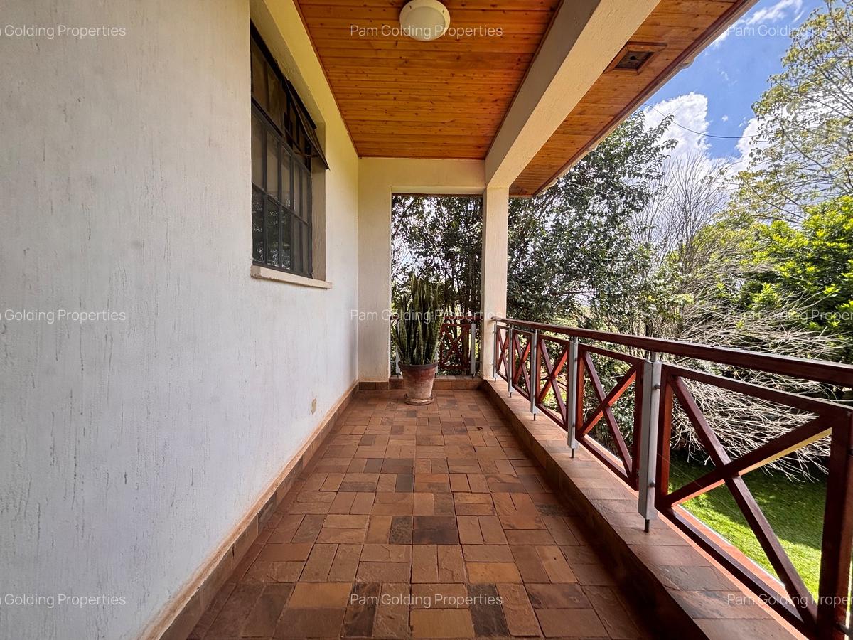 4 Bed House with En Suite in Runda - 9