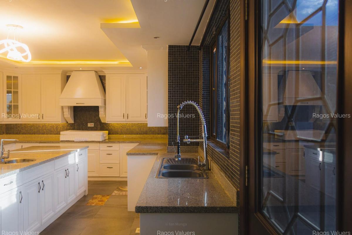 5 Bed House with En Suite at Kahawa Sukari - 19