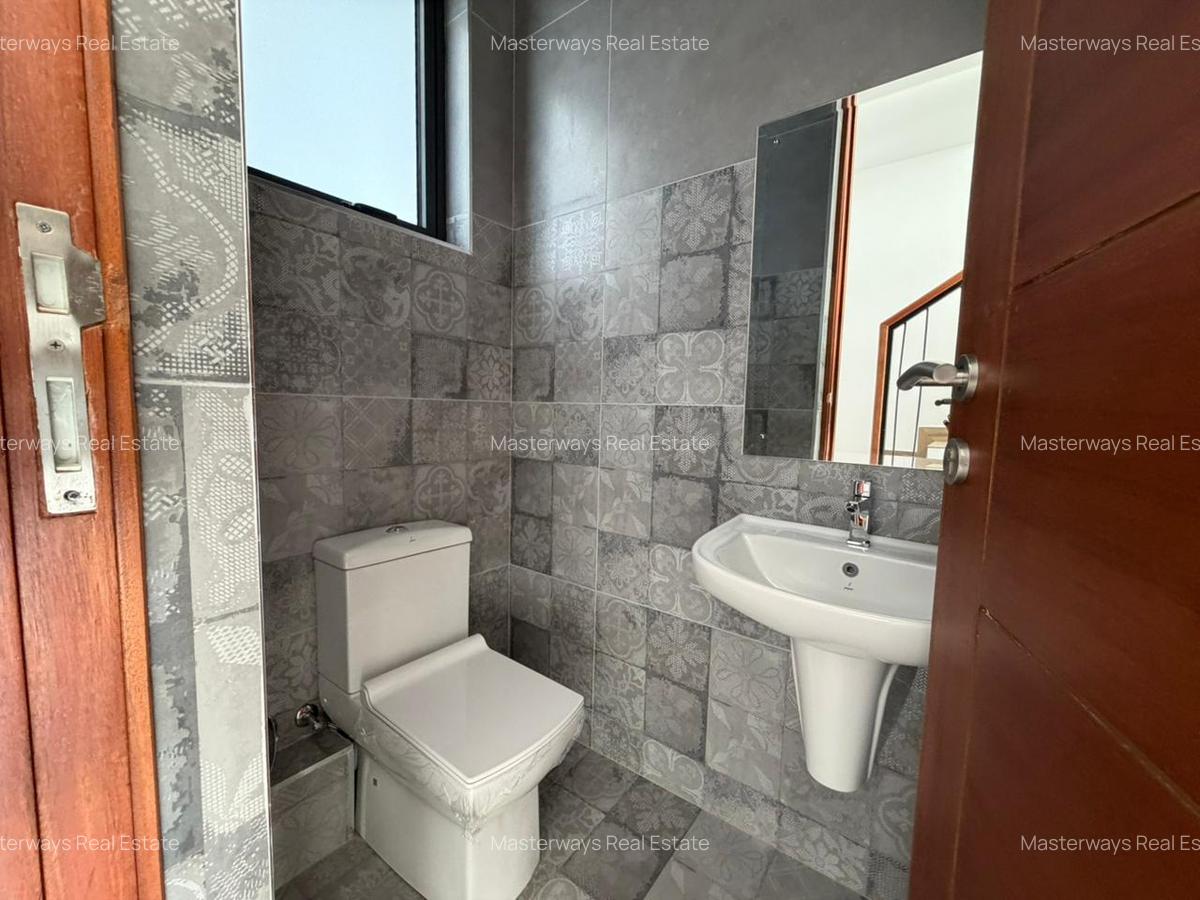 2 Bed Apartment with En Suite in Kitisuru - 7