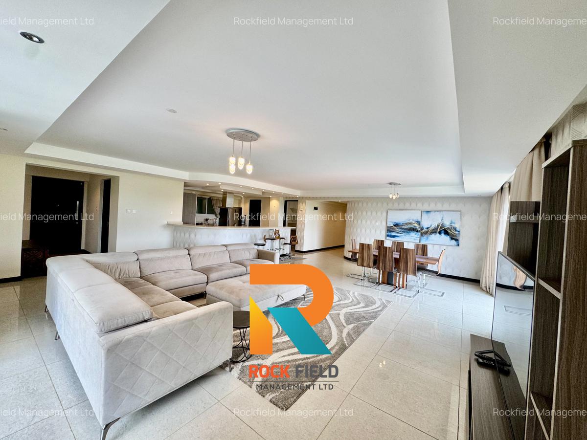 Furnished 3 Bed Apartment with En Suite in Riverside - 2