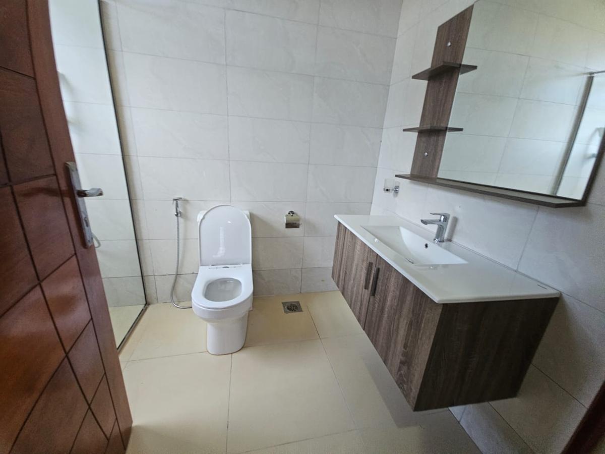 5 Bed Townhouse with En Suite in Kiambu Road - 20