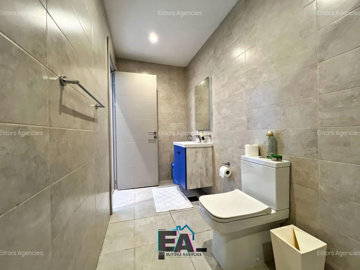 Serviced 1 Bed Apartment with En Suite at Westlands Road - 13