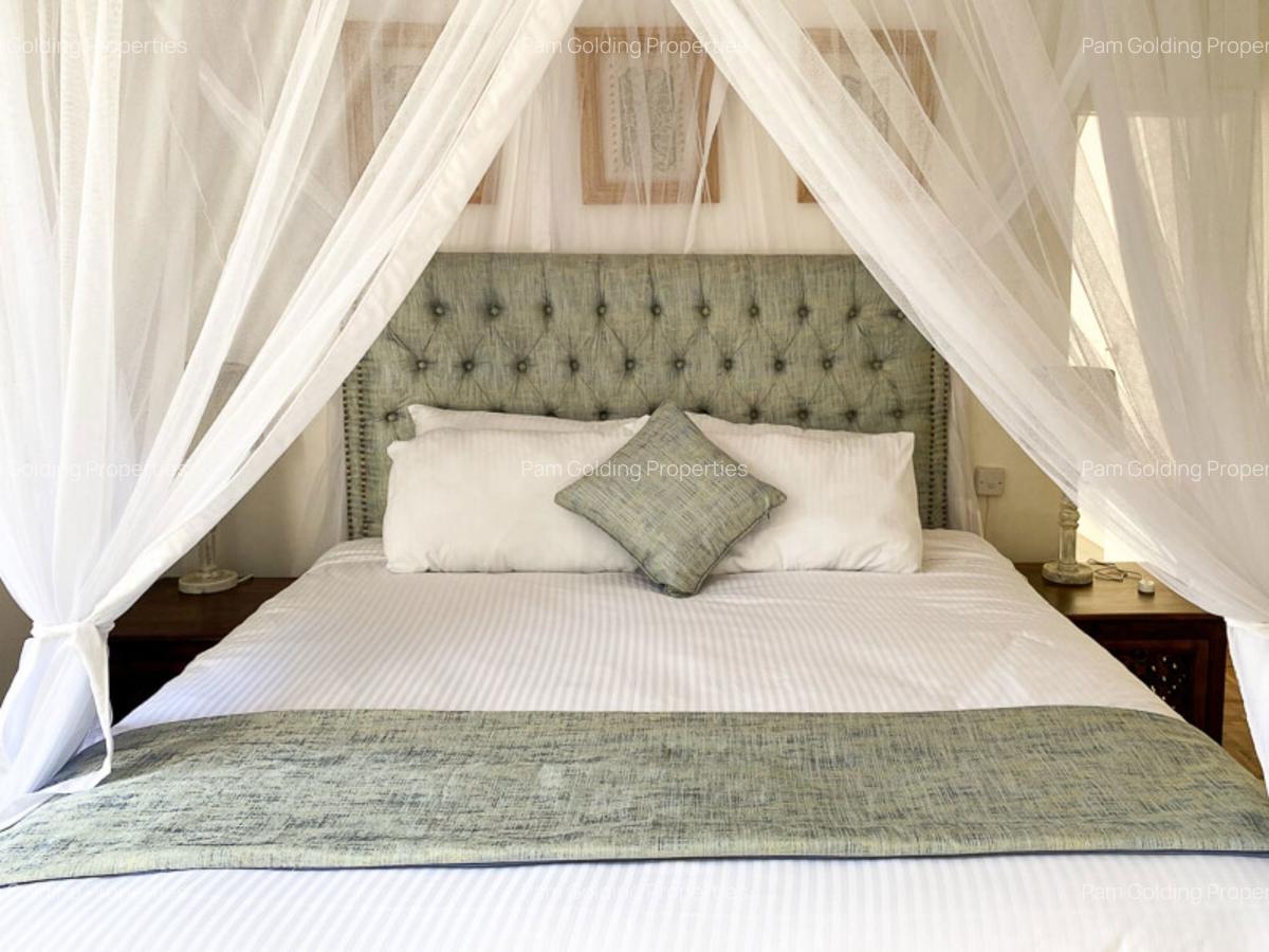 Furnished 3 Bed Apartment with En Suite in Muthaiga - 15