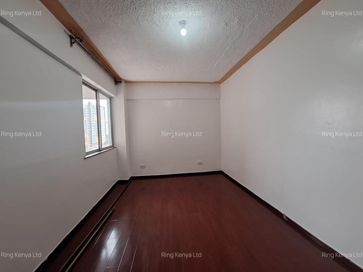 2 Bed Apartment with En Suite in Kilimani - 10