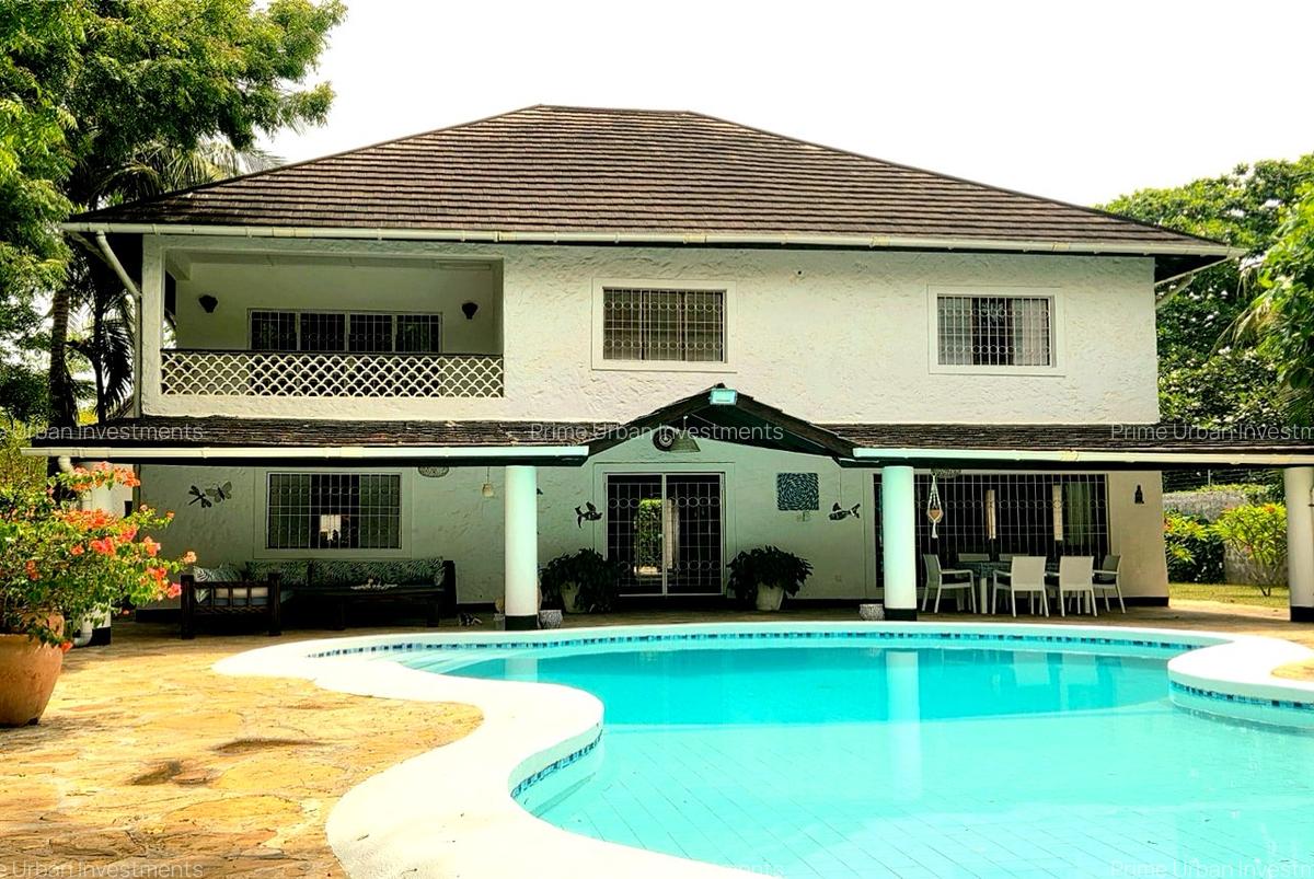 4 Bed House with En Suite at Diani Beach - 14