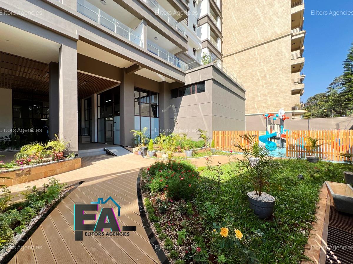 2 Bed Apartment with En Suite at Riverside Drive - 1