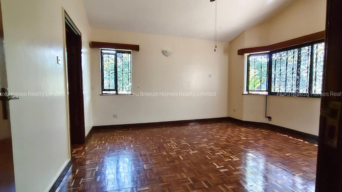 4 Bed House with En Suite in Thigiri - 11