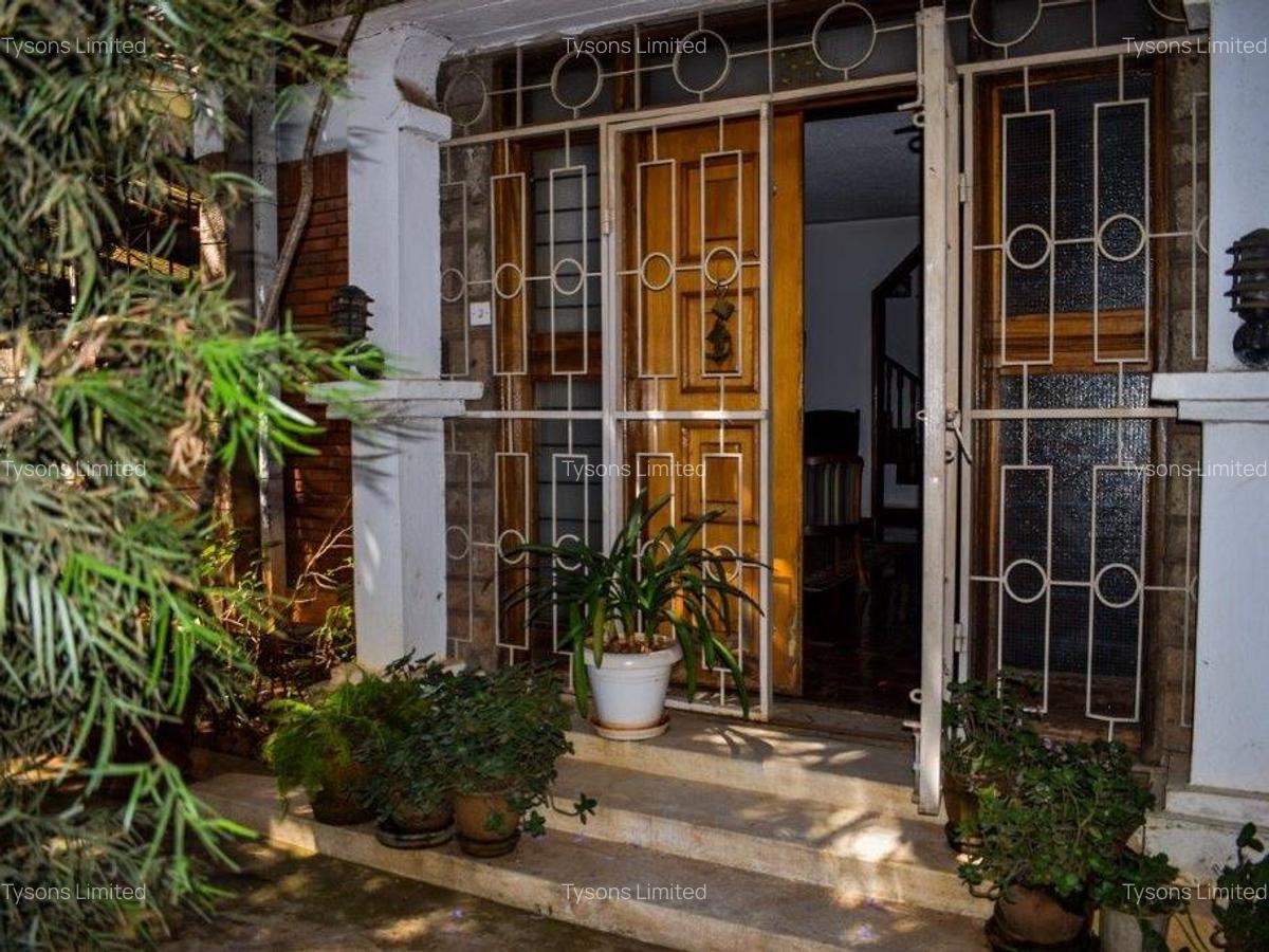 5 Bed House in Kilimani - 2