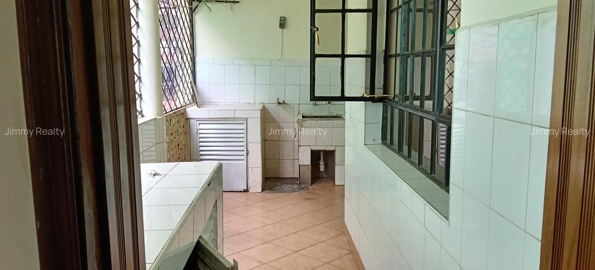 3 Bed Apartment with Swimming Pool at Opposite Coptic - 9