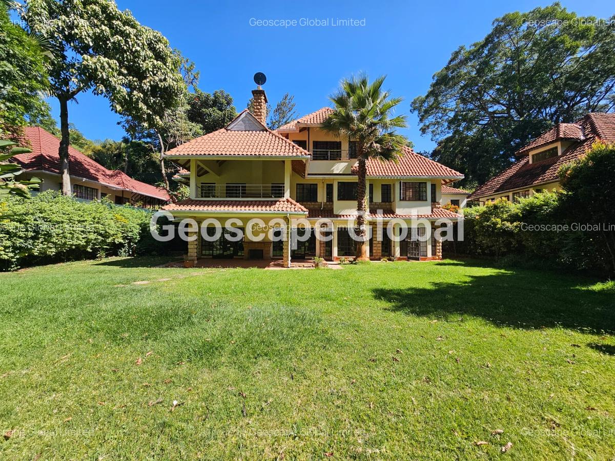 5 Bed House with En Suite in Rosslyn - 14