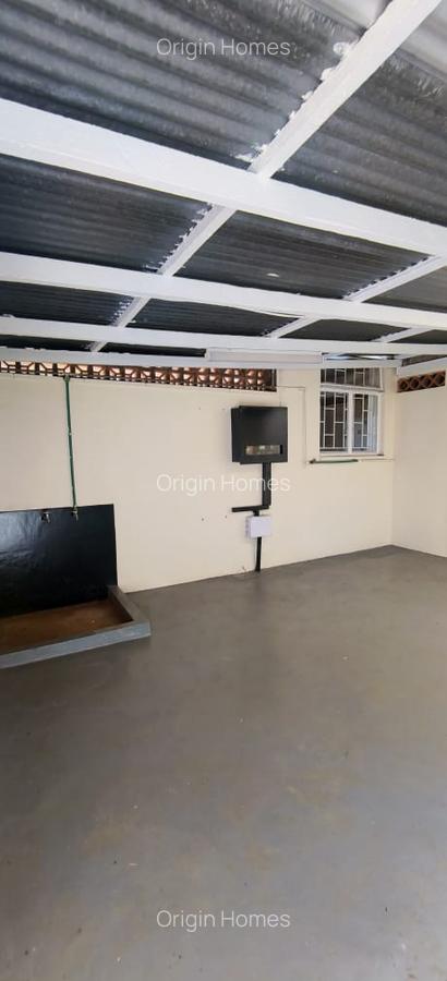 4 Bed House with En Suite at Loresho - 10