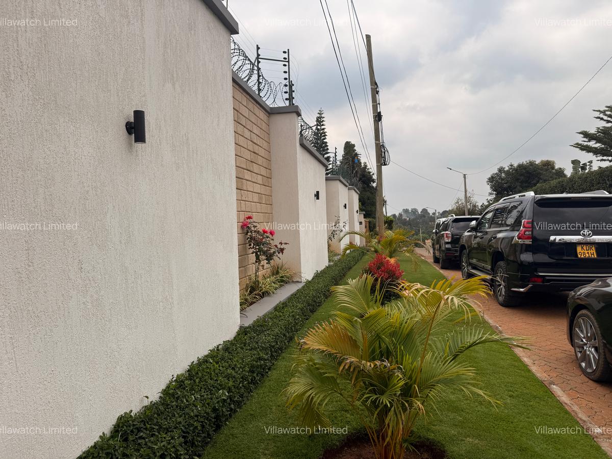 5 Bed Villa with En Suite at Mushroom Gardens Estate - 3