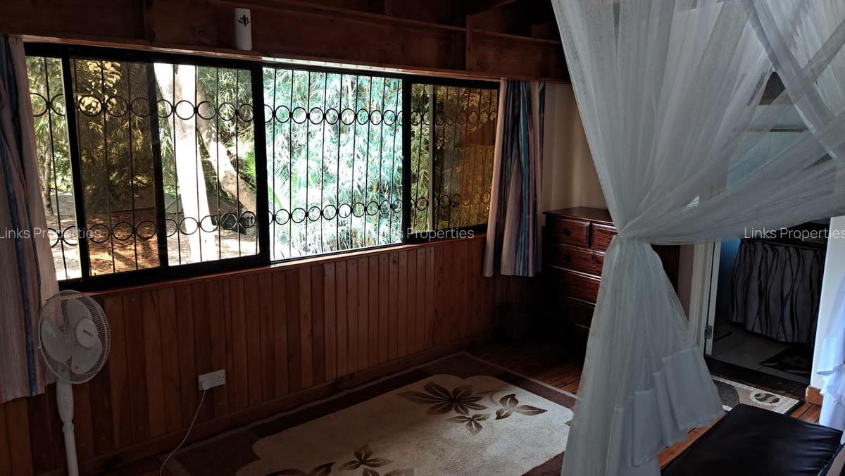 3 Bed House with En Suite at Hardy Area - 7