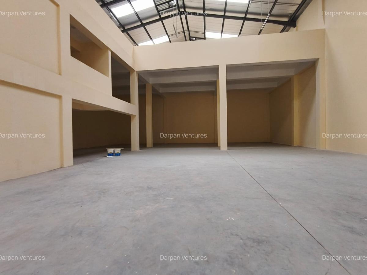 7,099 ft² Warehouse with Backup Generator in Ruaraka - 10