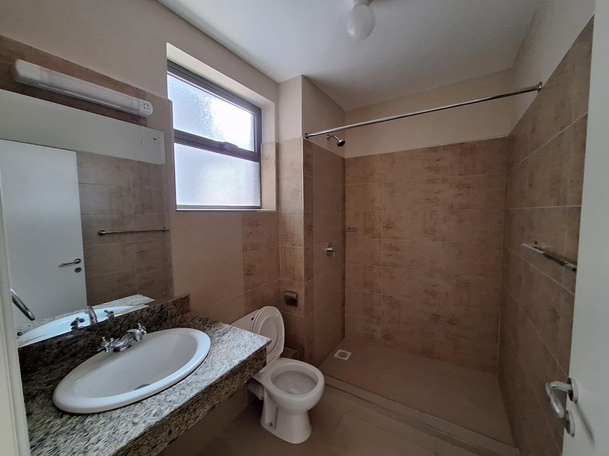 3 Bed Apartment with En Suite at Near Isk - 9