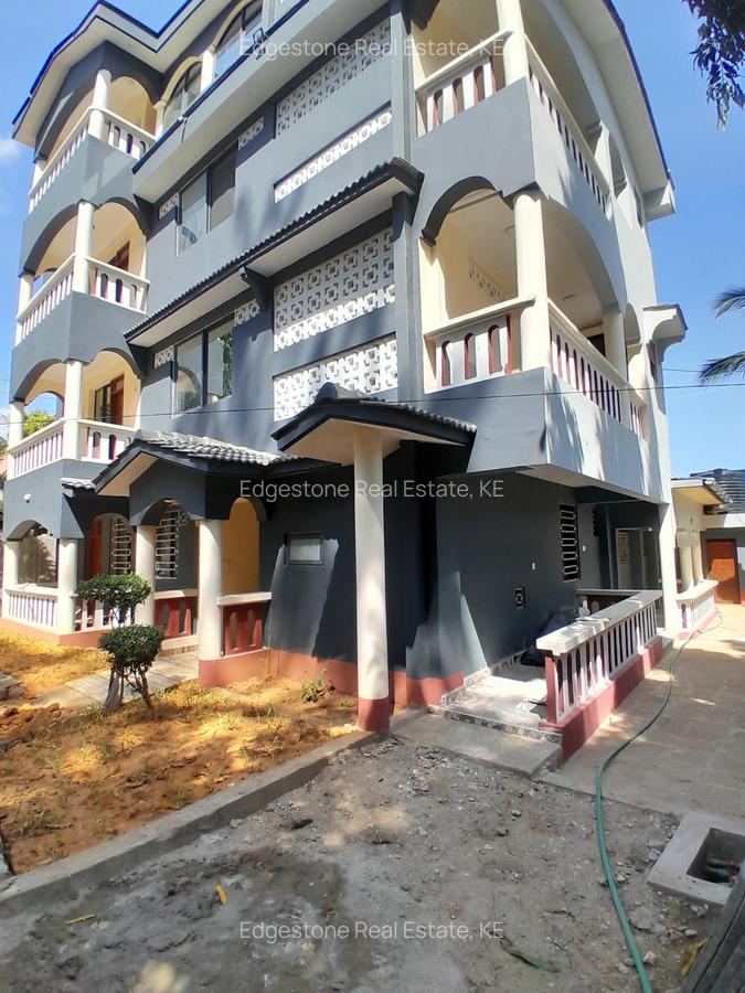 2 Bed Apartment with En Suite in Shanzu - 2