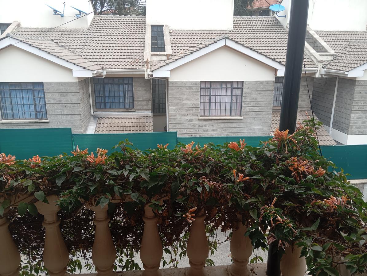 4 Bed Townhouse with En Suite at Kilimani Estate Nairobi - 11