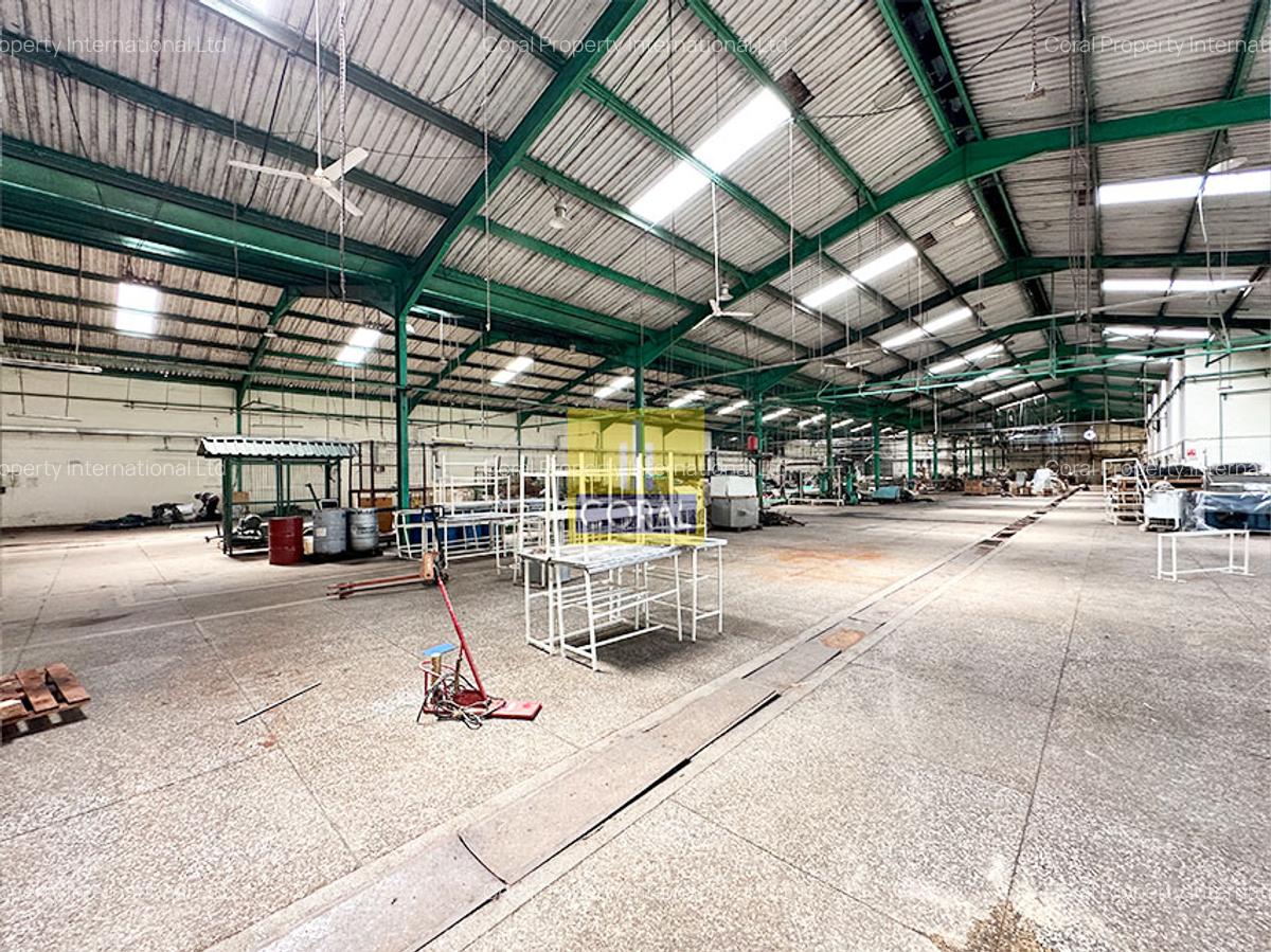 Warehouse in Industrial Area - 4