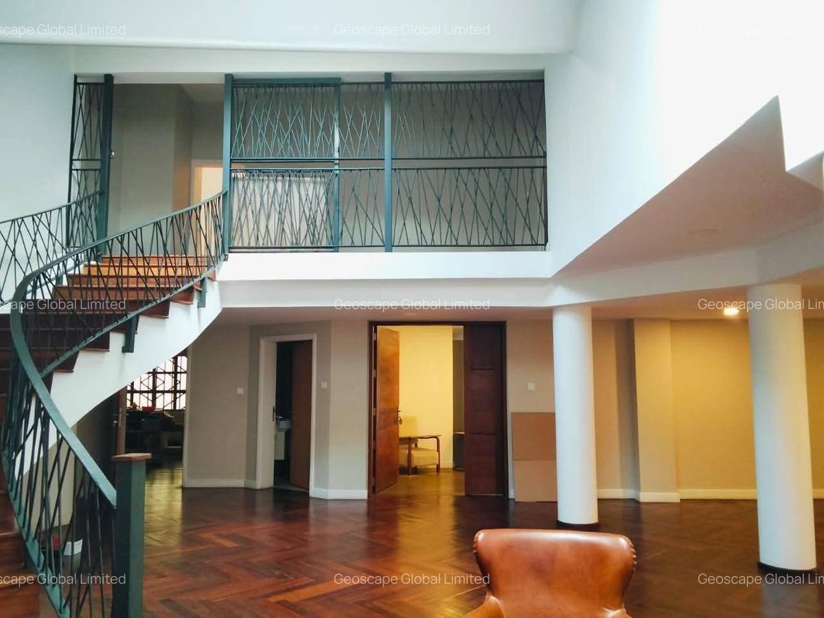 4 Bed Townhouse with En Suite in Loresho - 4