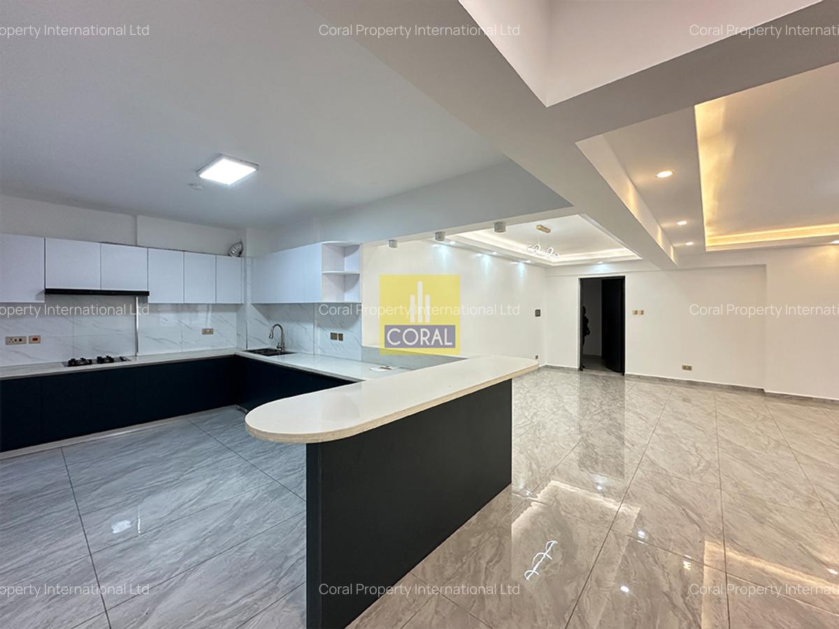 4 Bed Apartment in Kilimani - 6