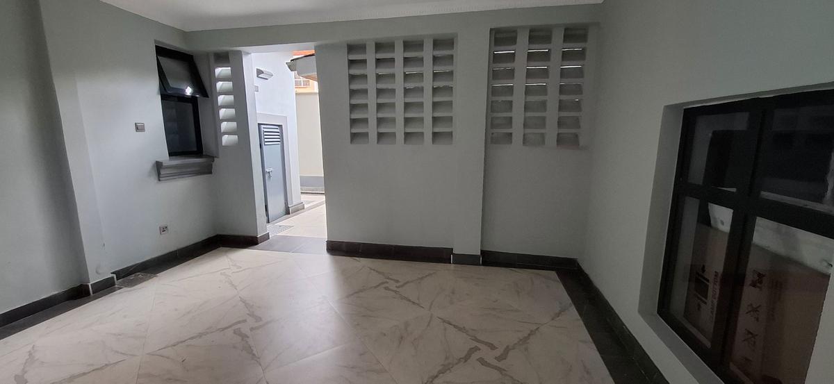 4 Bed House with En Suite in Muthaiga - 10