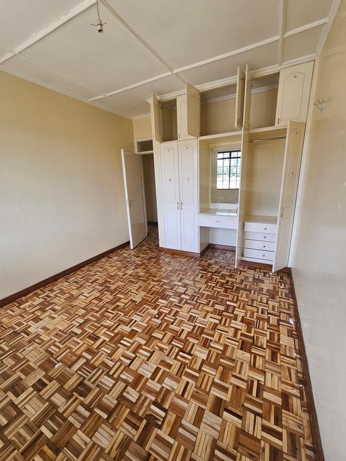 3 Bed Apartment with En Suite at Kilimani - 7