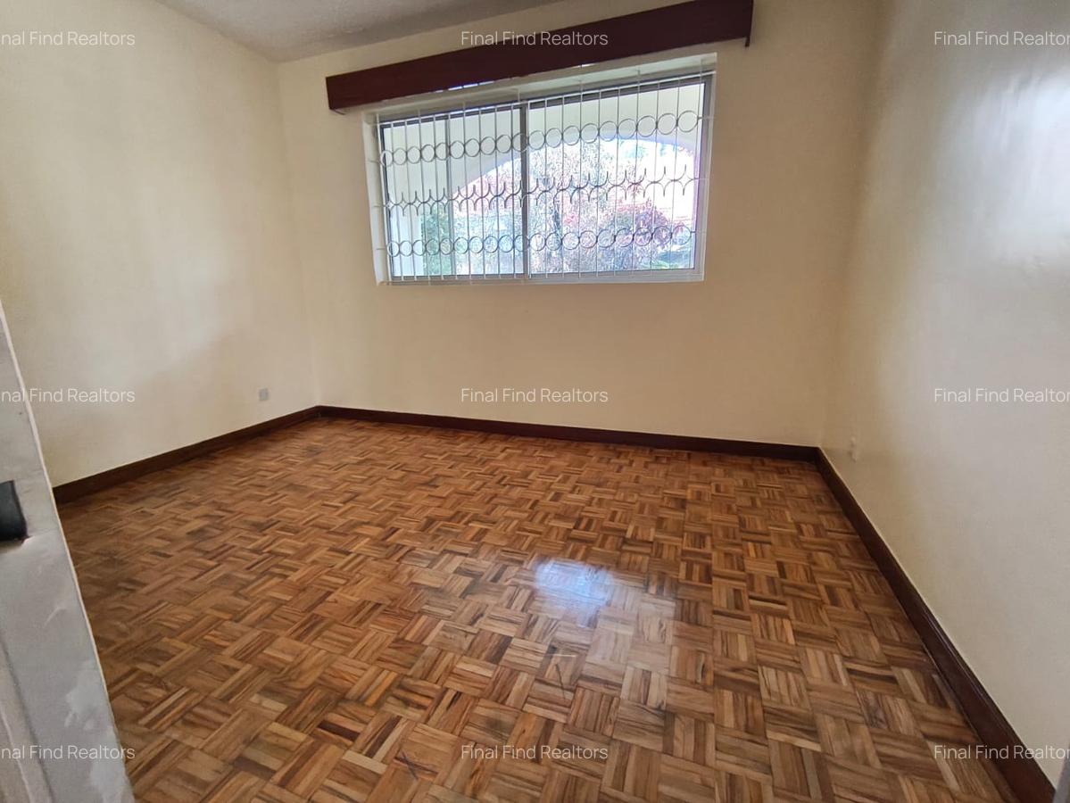 5 Bed House with Garden in Runda - 5