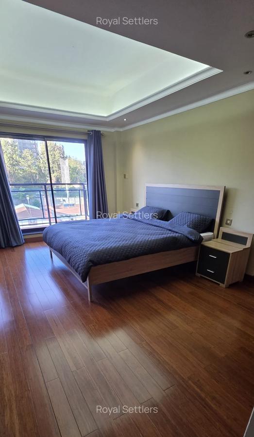 Furnished 2 Bed Apartment with En Suite at Brookside Drive - 11