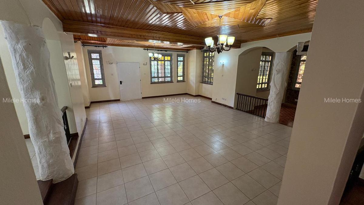 6 Bed Villa with En Suite at Eliud Mathu - 11