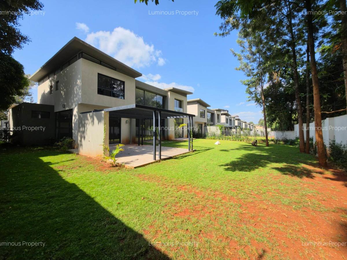 4 Bed Townhouse with En Suite at Runda - 3