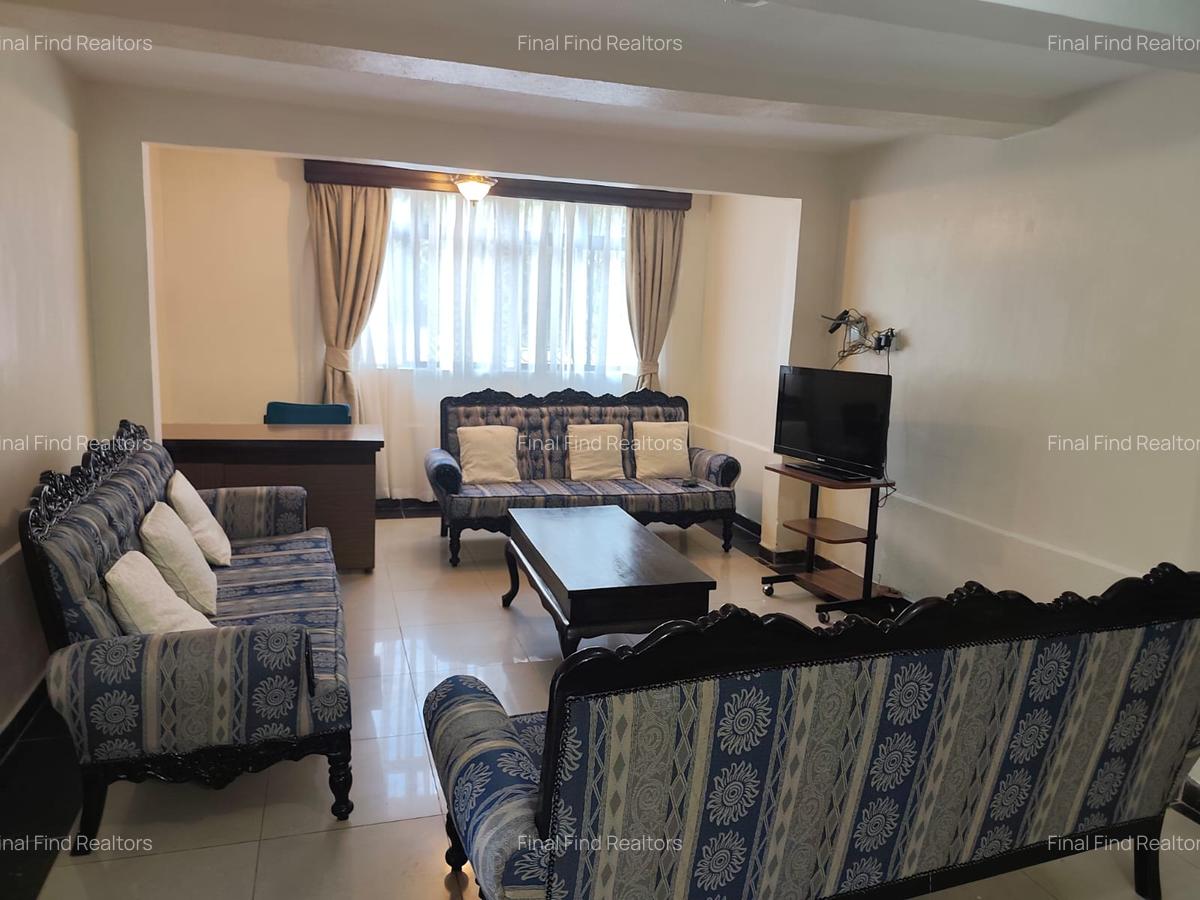 Serviced 2 Bed Apartment with En Suite in Runda - 3