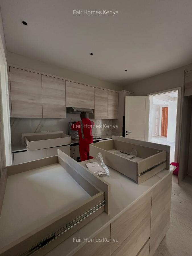 5 Bed Townhouse with En Suite at Manyani East - 12