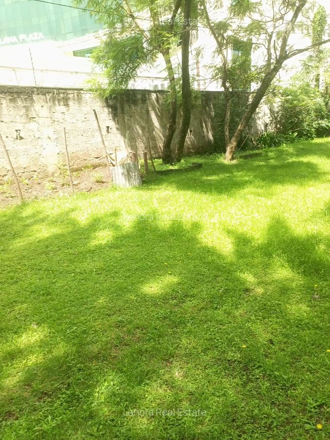 Land in Kilimani - 4