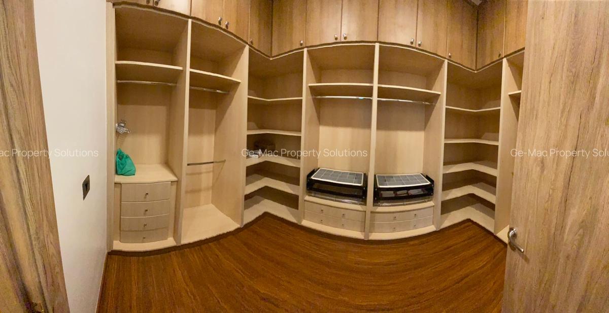 4 Bed Apartment with En Suite in Spring Valley - 10