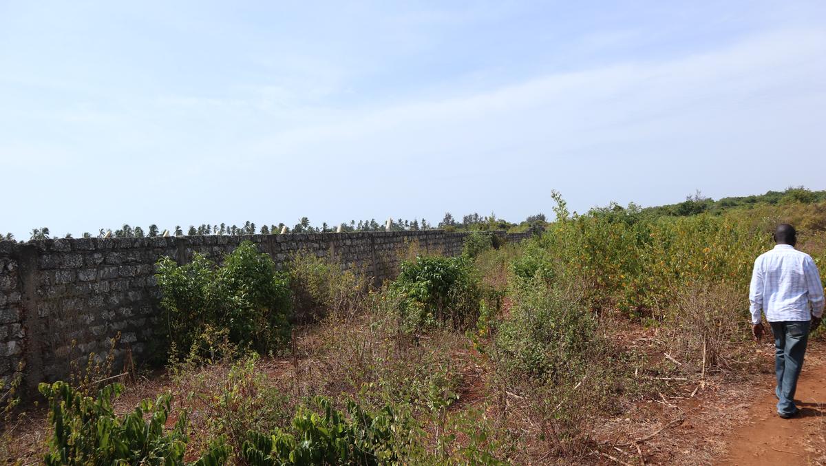 20 ac Land in Kikambala - 7