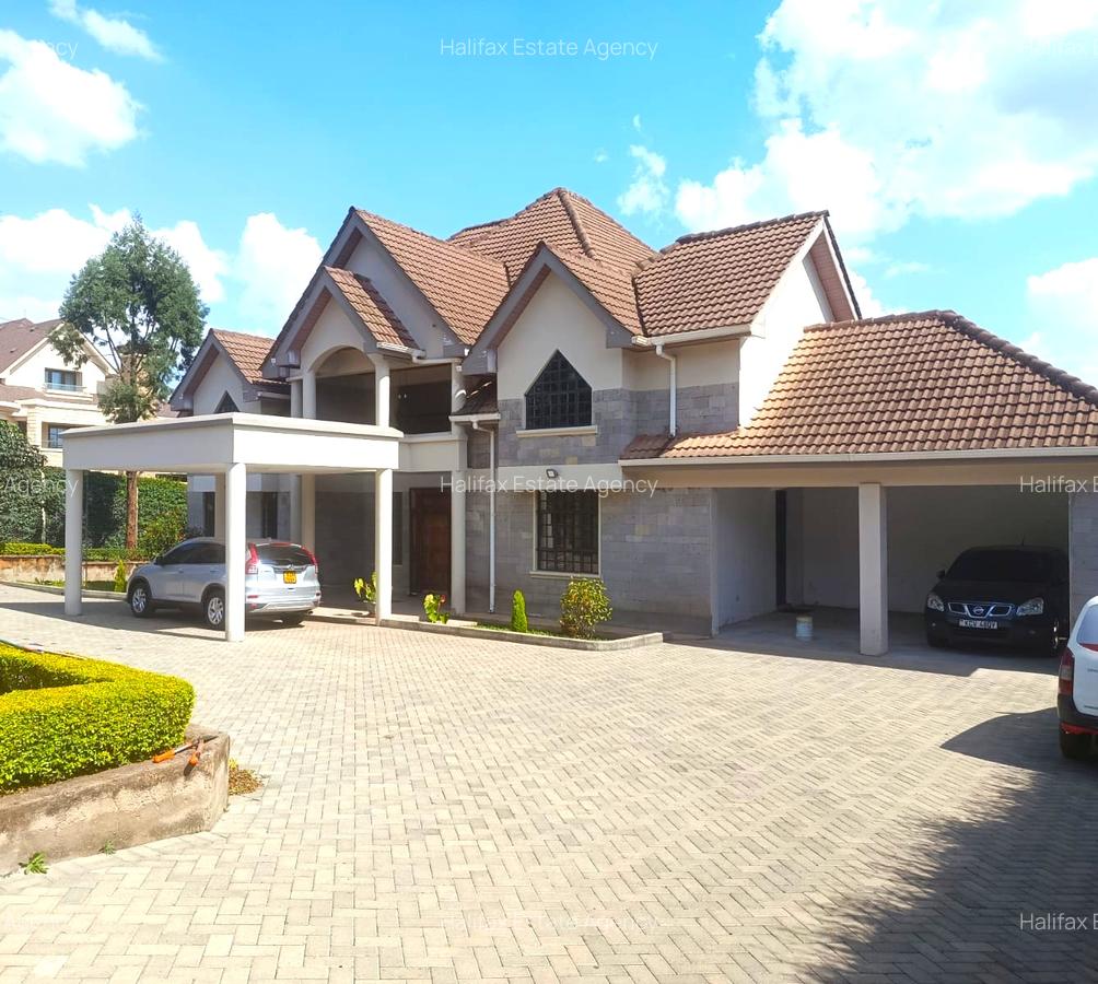 6 Bed House with En Suite in Runda - 10