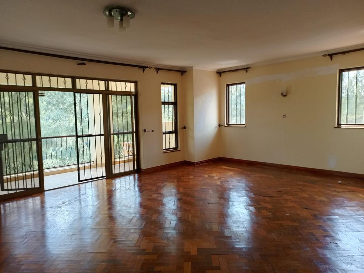 6 Bed House with En Suite in Kitisuru - 12