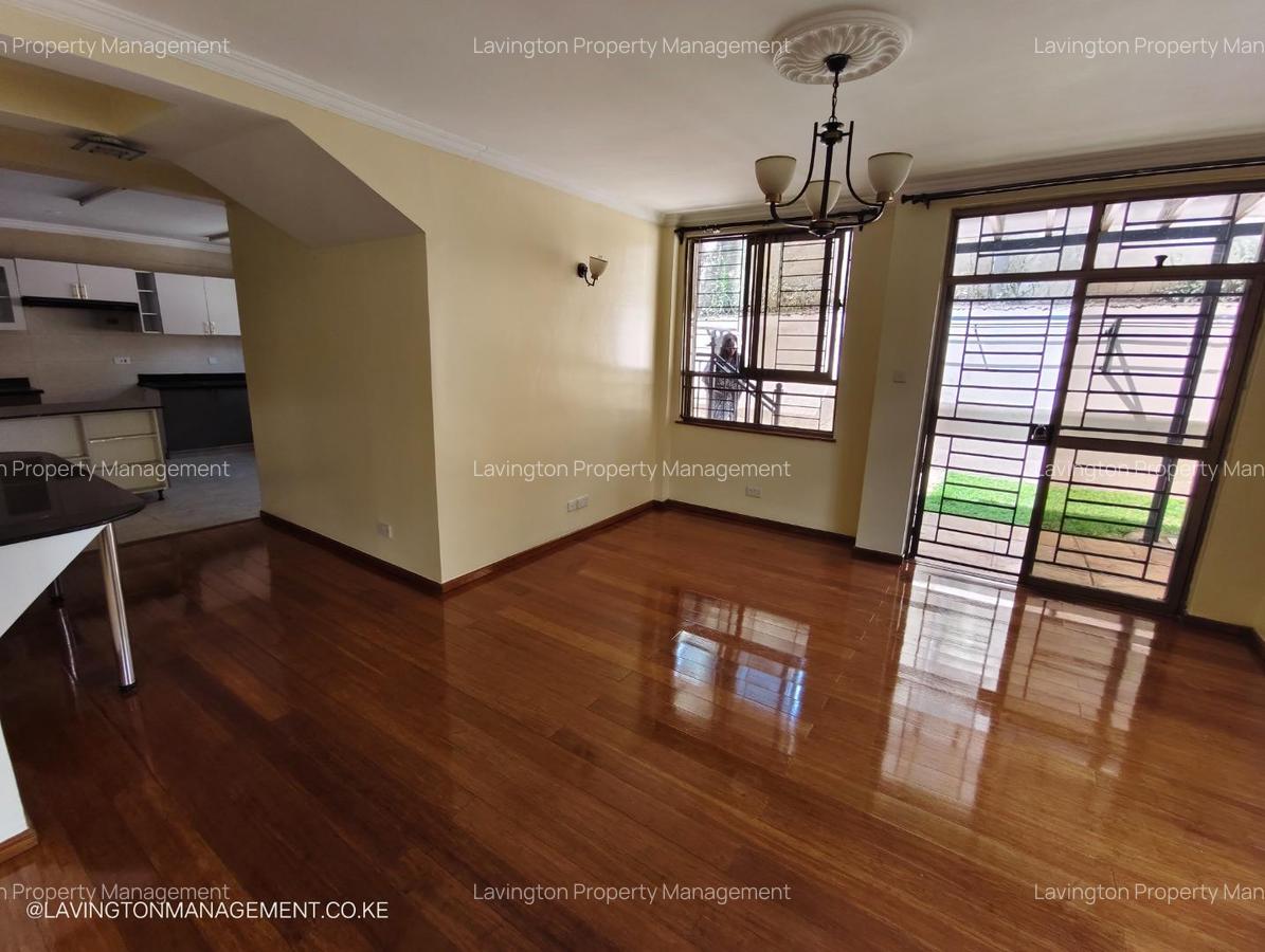 5 Bed Townhouse with En Suite at Lavington Green - 4