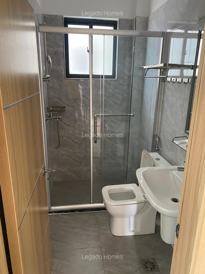 Serviced 3 Bed Apartment with En Suite at Othaya Road - 15