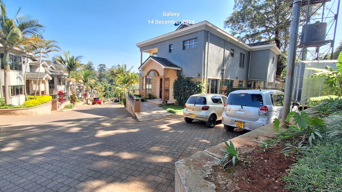 4 Bed Townhouse with En Suite at Peponi Road - 3