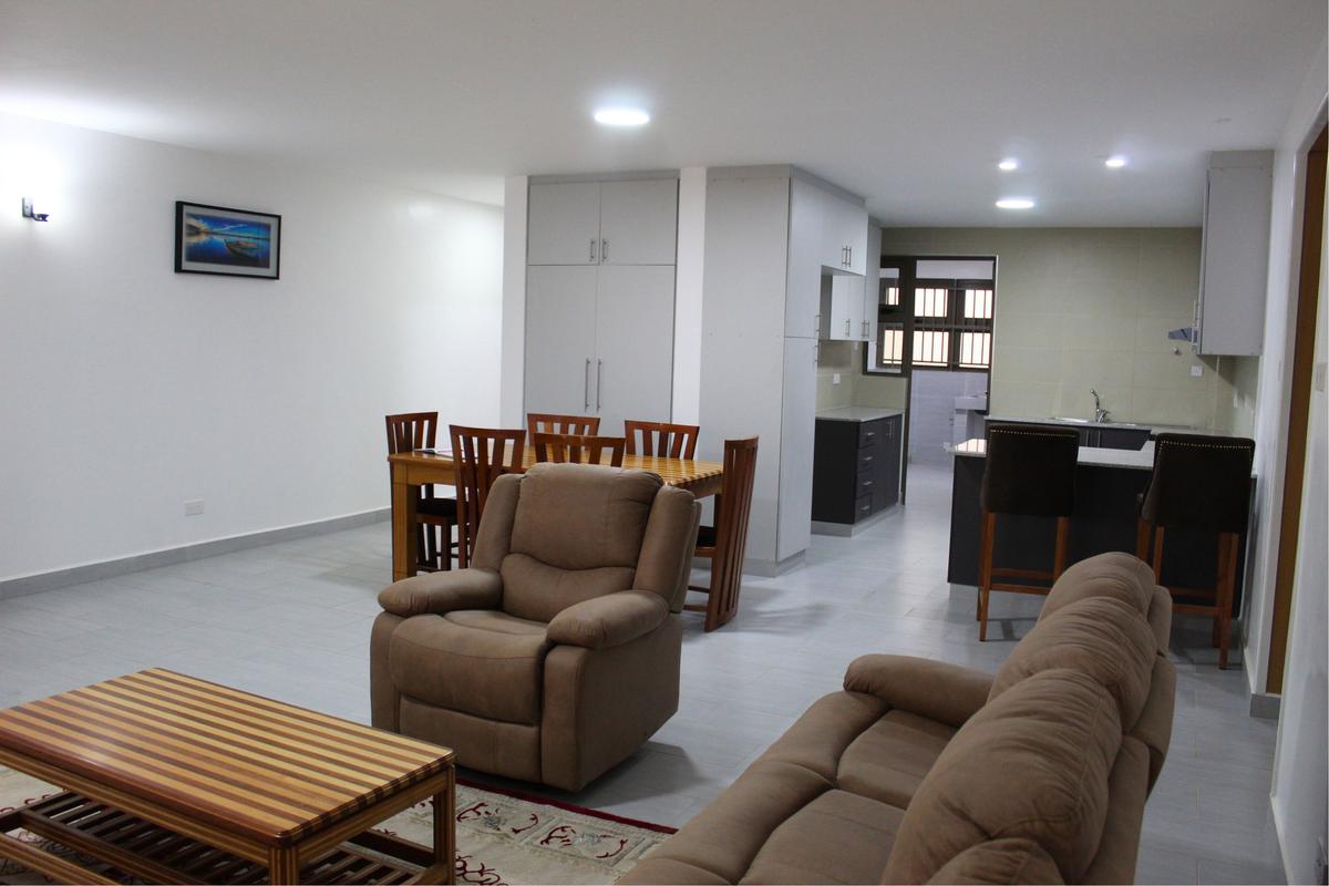 2 Bed Apartment with En Suite in Lavington - 4